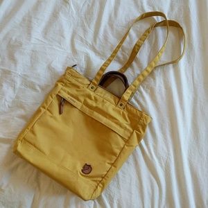Fjallraven Tote Pack G-1000